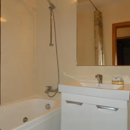 Apartment Suites *