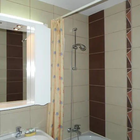 Apartment Suites *